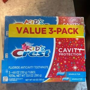 Crest Kids Sparkle Fun Toothpaste Value Pack - Red and Blue
